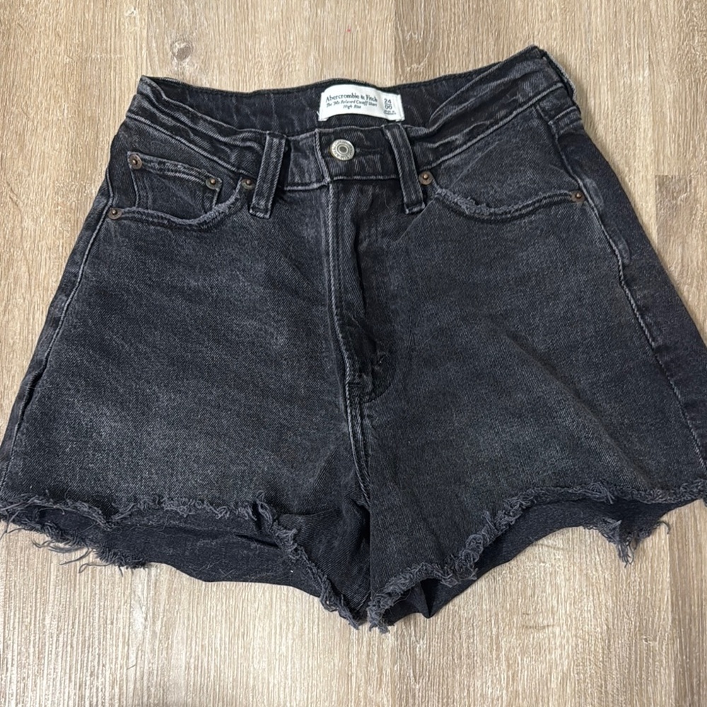 Abercrombie & Fitch the 90s Relaxed Cutoff Shorts: High Rise